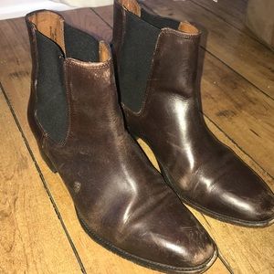 Dark/Chestnut Brown Frye Dara Boots